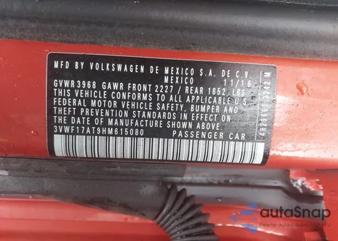 2017 Volkswagen Beetle #Pinkbeetle/1.8T Classic/1.8T S z USA, uszkodzony, nr VIN 3VWF17AT9HM615080